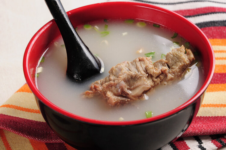 为什么越来越多人发生骨质疏松？分享一个公式，自测骨质疏松风险